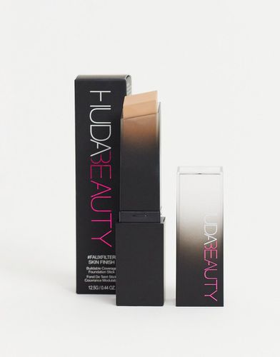 Stick fondotinta #FauxFilter Skin Finish Buildable Coverage - Huda Beauty - Modalova