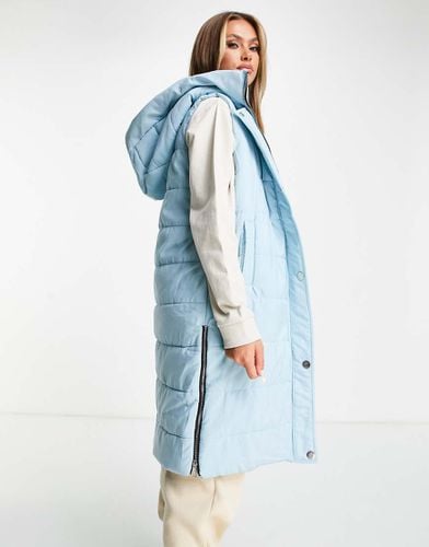 Gilet imbottito azzurro con cappuccio - I Saw It First - Modalova