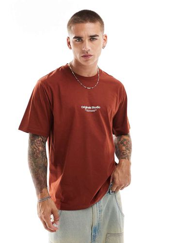 T-shirt oversize color ruggine con logo "Originals" - Jack & Jones - Modalova