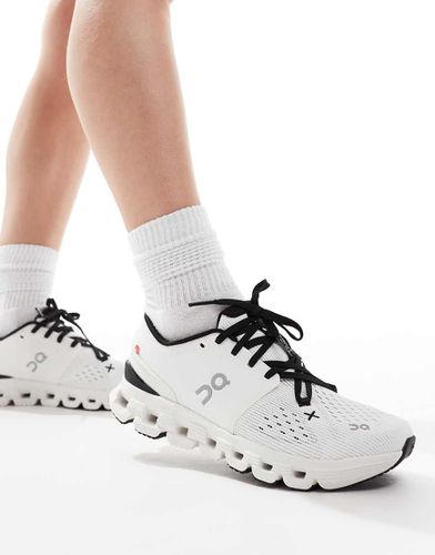 ON - Cloud X 4 - Sneakers da allenamento bianche e nere - On Running - Modalova