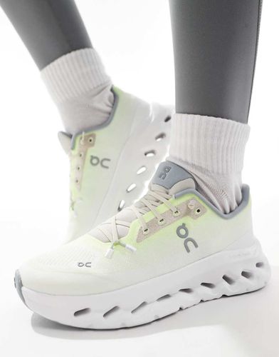 ON - Cloudtilt - Sneakers bianche e lime - On Running - Modalova