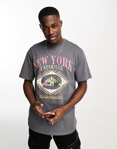 T-shirt oversize grigia con stampa "New York" sul petto - ONLY & SONS - Modalova