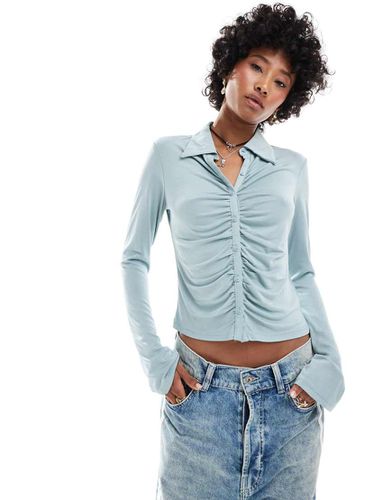 Camicia a maniche lunghe in jersey azzurro polvere arricciato - Monki - Modalova