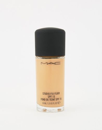 Studio Fix - Fondotinta fluido SPF 15 - MAC - Modalova