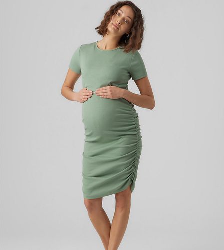 Mamalicious Maternity - Vestito midi a maniche corte a 2 funzioni per l'allattamento salvia con arricciatura laterale - Mama.licious - Modalova
