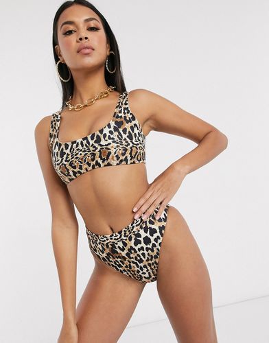 Top bikini con scollo rotondo e stampa leopardata - Missguided - Modalova