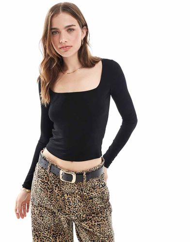 Top a maniche lunghe con scollo squadrato - Miss Selfridge - Modalova