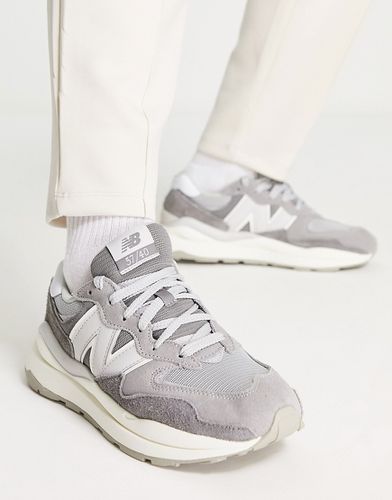 Sneakers in camoscio multicolore - New Balance - Modalova