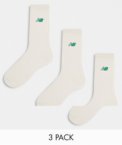 Confezione da 3 paia di calzini alla caviglia bianchi e verdi con logo - New Balance - Modalova