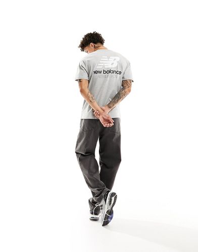 T-shirt grigia con stampa sul retro - New Balance - Modalova
