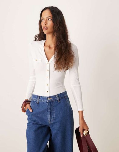 Body boutonné à manches longues et col V - cassé - New Look - Modalova