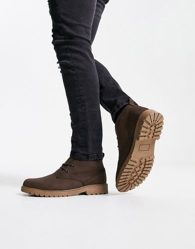 Desert boots scuro con suola spessa - New Look - Modalova