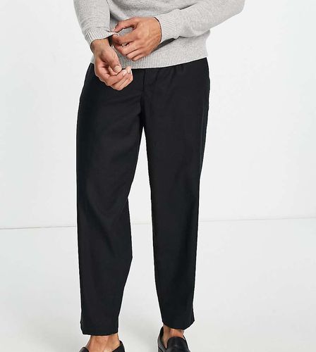 Pantaloni eleganti oversize a pieghe neri - New Look - Modalova