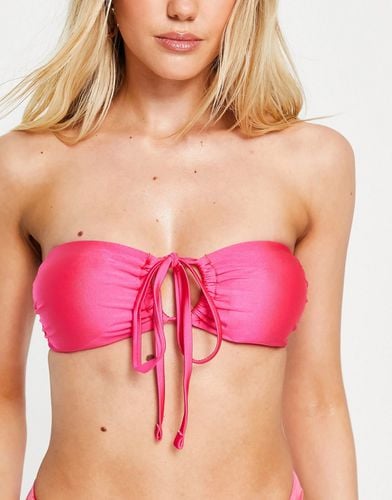 Top bikini a fascia con spalline multiposizione - New Look - Modalova