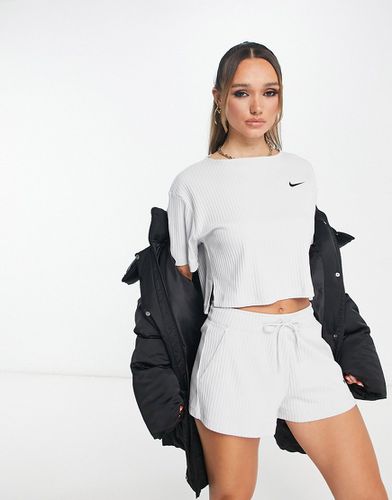 T-shirt grigia a coste in jersey - Nike - Modalova
