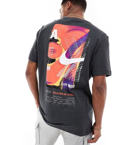 T-shirt scuro con stampa sul retro - Nike - Modalova