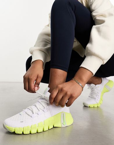 Free Metcon 5 - Sneakers bianche e lime - Nike Training - Modalova