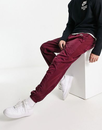 Circa Premium - Pantaloni casual invernali barbabietola scuro testurizzato - Nike - Modalova