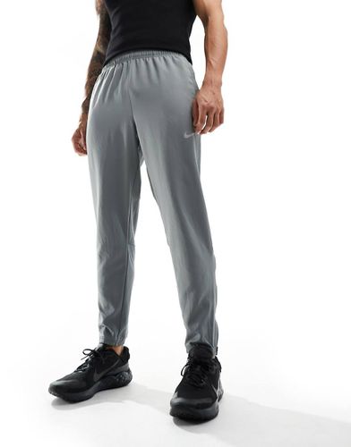 Dri-FIT Challenger - Pantaloni grigi - Nike Running - Modalova