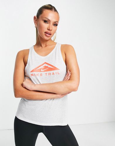 Trail - Top senza maniche con logo - Nike Running - Modalova