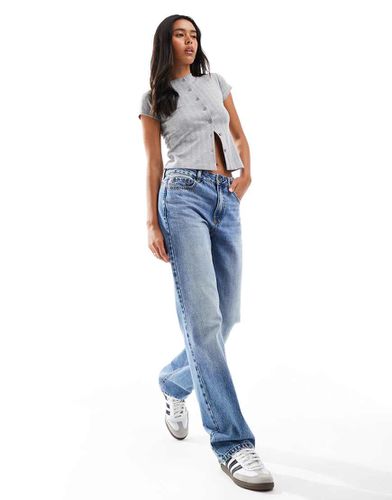 STR - Jeans dritti medio slavato - Stradivarius - Modalova