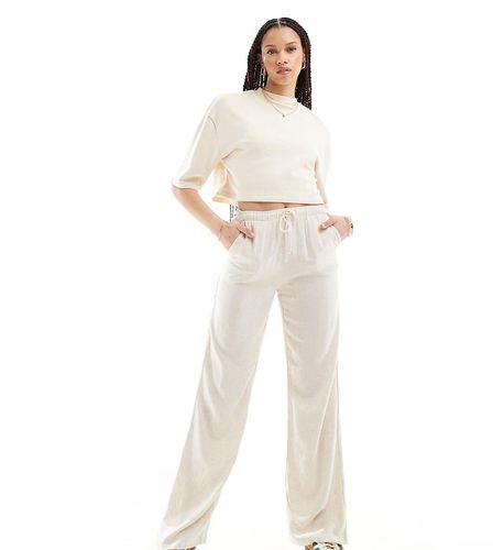 Tall - Pantaloni effetto lino tonalità naturale - Stradivarius - Modalova