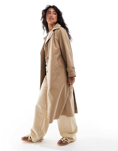 Trench comodo beige con cappuccio - Stradivarius - Modalova