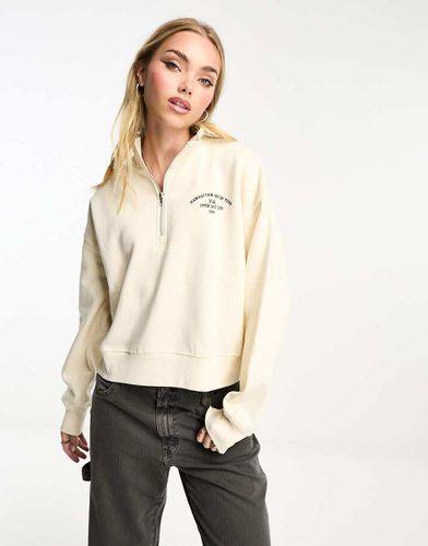 Felpa écru stile college con zip corta - Pull & Bear - Modalova