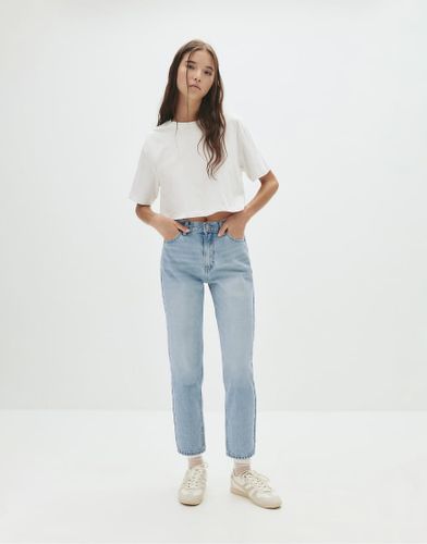 Jean mom à taille haute - clair - Pull & bear - Modalova