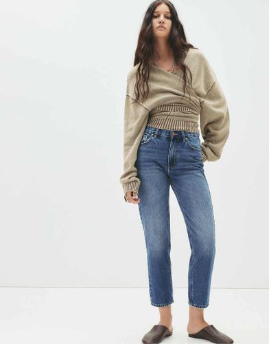 Jean mom à taille haute - foncé - Pull & bear - Modalova