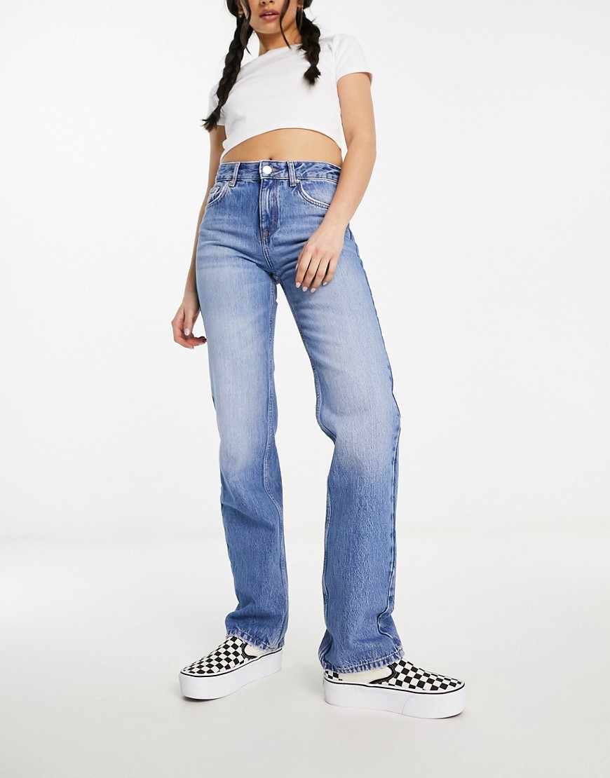 Jeans dritti a vita medio alta medio - Pull & Bear - Modalova