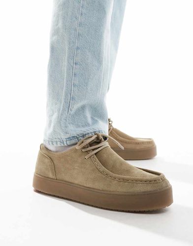 Scarpe in camoscio color cuoio - Pull & Bear - Modalova