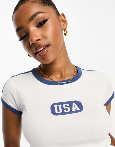 T-shirt baby bianca con profili e grafica "USA" a contrasto - Pull & Bear - Modalova