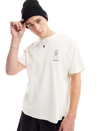 T-shirt sporco con disegno stampato - Pull & Bear - Modalova