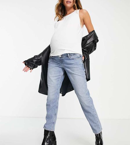 Mom jeans slim lavaggio medio con strappi - River Island Maternity - Modalova