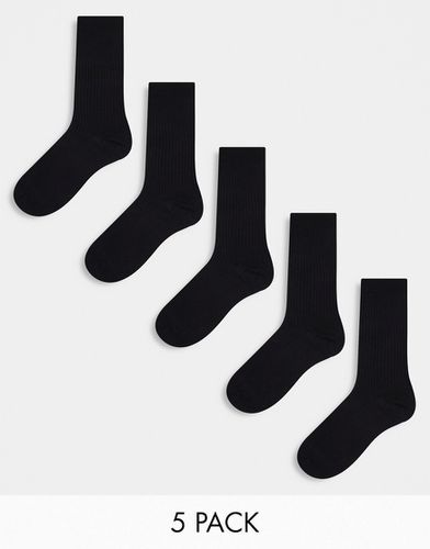 Confezione di 5 paia di calzini neri a coste alla caviglia - River Island - Modalova