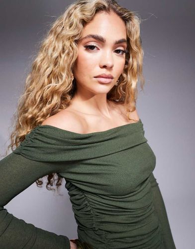 Top froncé à encolure Bardot - Kaki - River Island - Modalova