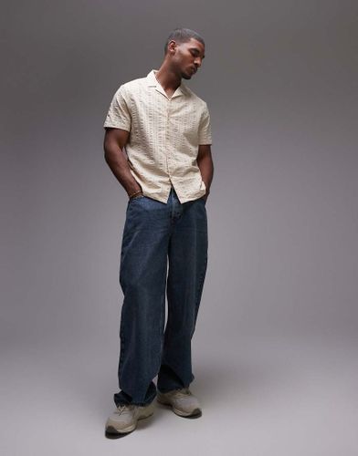 Chemise à manches courtes en crépon rayé - Topman - Modalova