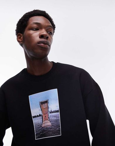 Felpa oversize nera con stampa fotografica di New York - Topman - Modalova