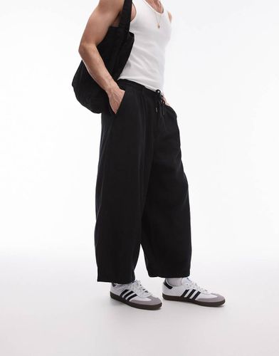 Pantaloni corti a fondo ampio neri - Topman - Modalova