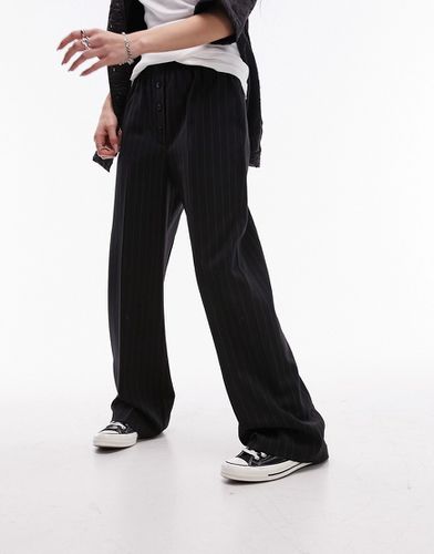 Pantaloni sartoriali neri a righe con dettagli stile boxer - Topshop - Modalova