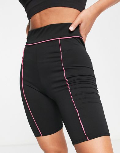 Fitness - Pantaloncini leggings neri da palestra con profili a contrasto - Threadbare - Modalova