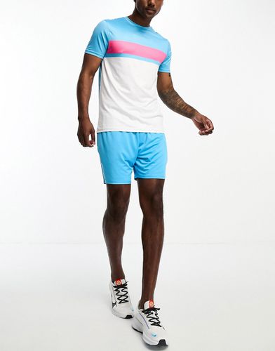 Fitness - Set da tennis con pantaloncini e T-shirt e turchese - Threadbare - Modalova