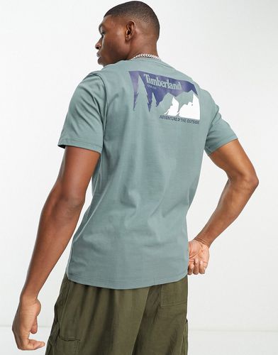 Mountain - T-shirt con stampa di montagne sul retro - Timberland - Modalova