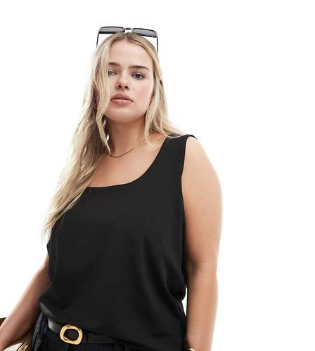 Top con scollo squadrato in jersey - Vero Moda Curve - Modalova