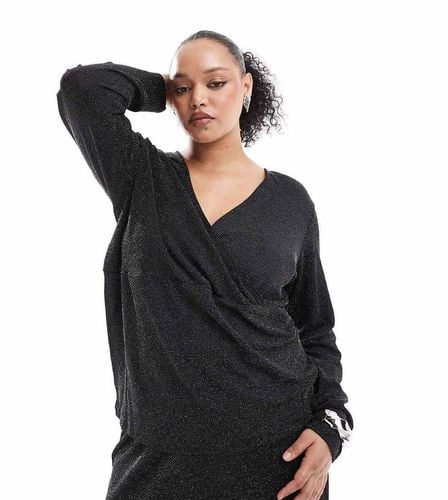 Top glitterato con incrocio sul davanti in coordinato - Vero Moda Curve - Modalova