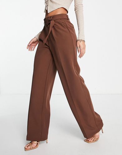 Pantaloni sartoriali da abito con fondo ampio e cintura cioccolato - Vila - Modalova