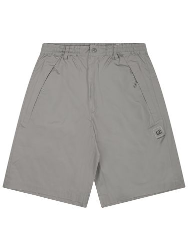 C. p. company shorts "metropolis" con logo - c.p. company - Modalova