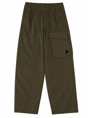 C. p. company pantalone cargo con patch logo - c.p. company - Modalova