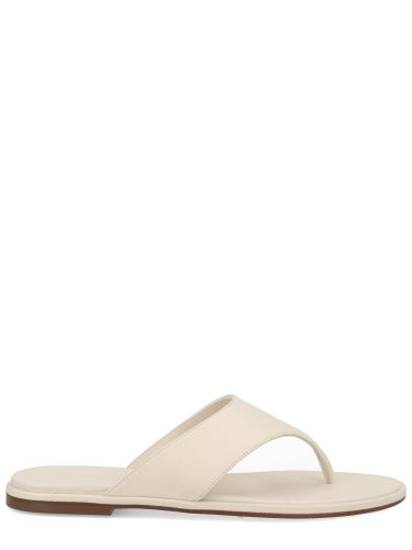 Aeyde leather thong sandal - aeyde - Modalova